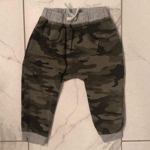 Camo pull on joggers